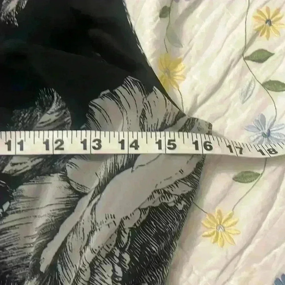 Ali & Jay sleeveless a-line black & white floral maxi dress in EUC​ sz XS - Picture 7 of 8